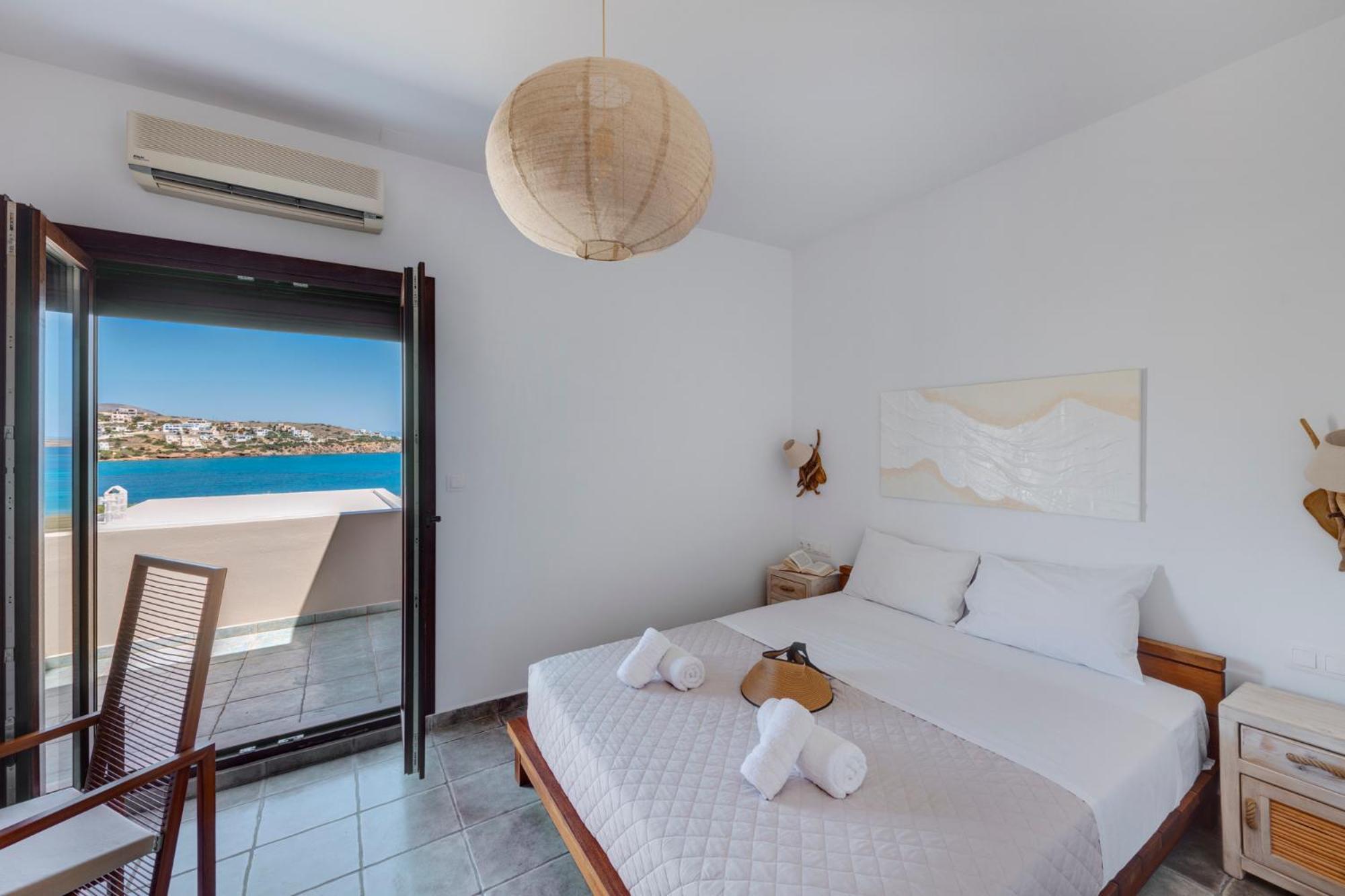 Lalari Beach Suites Vári Exteriér fotografie