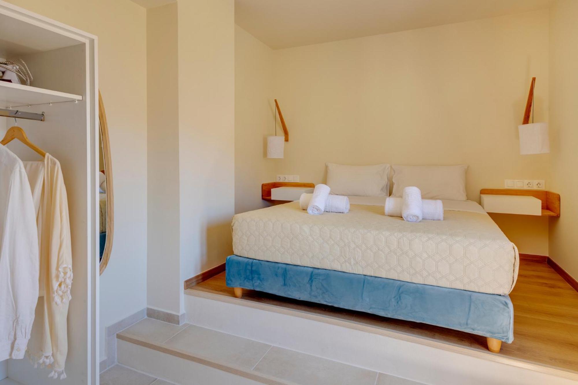 Lalari Beach Suites Vári Exteriér fotografie