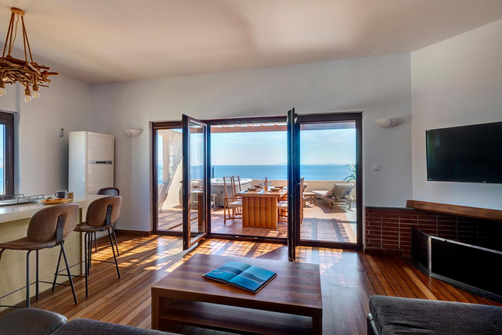 Lalari Beach Suites Vári Exteriér fotografie