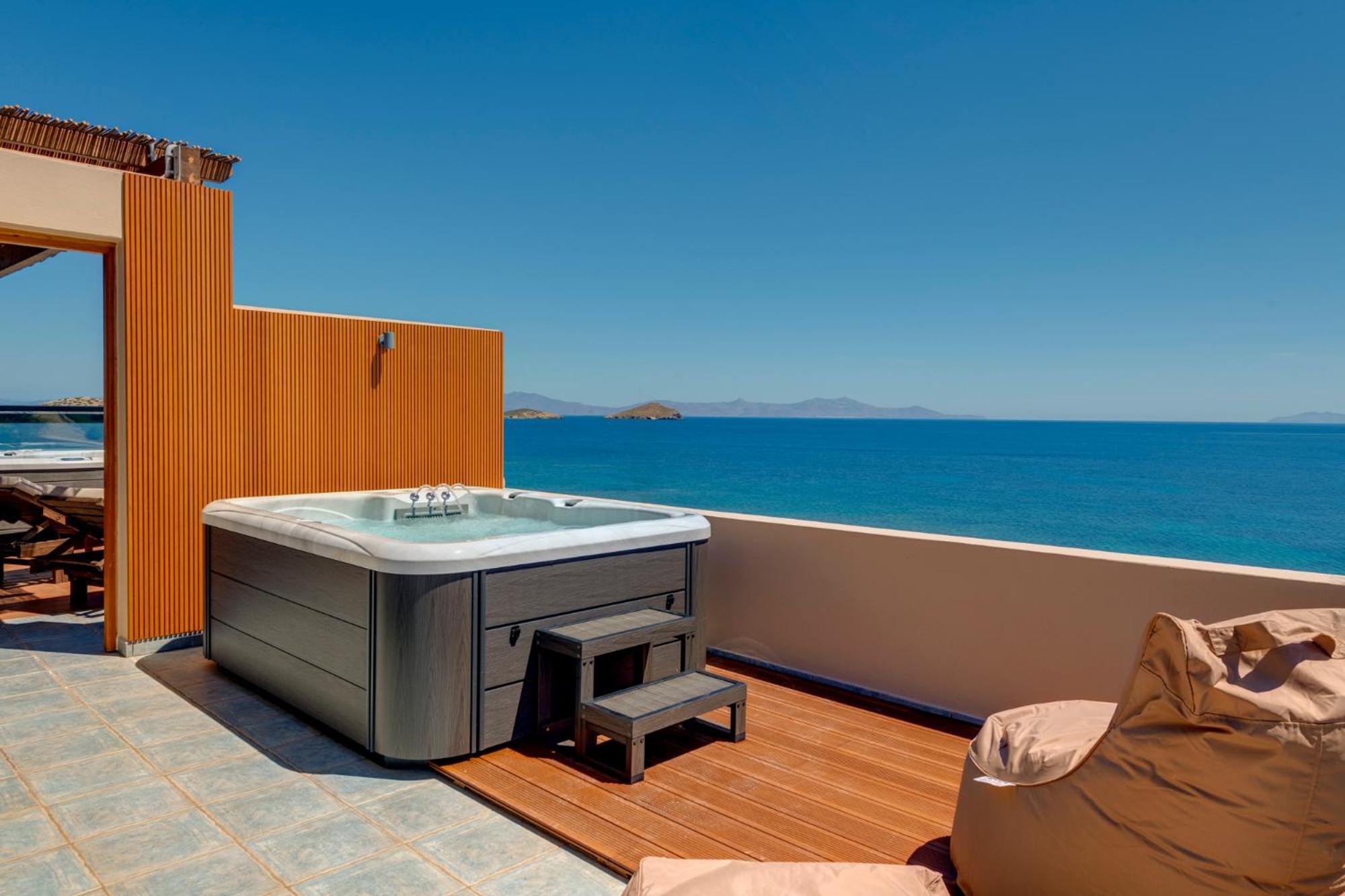 Lalari Beach Suites Vári Exteriér fotografie