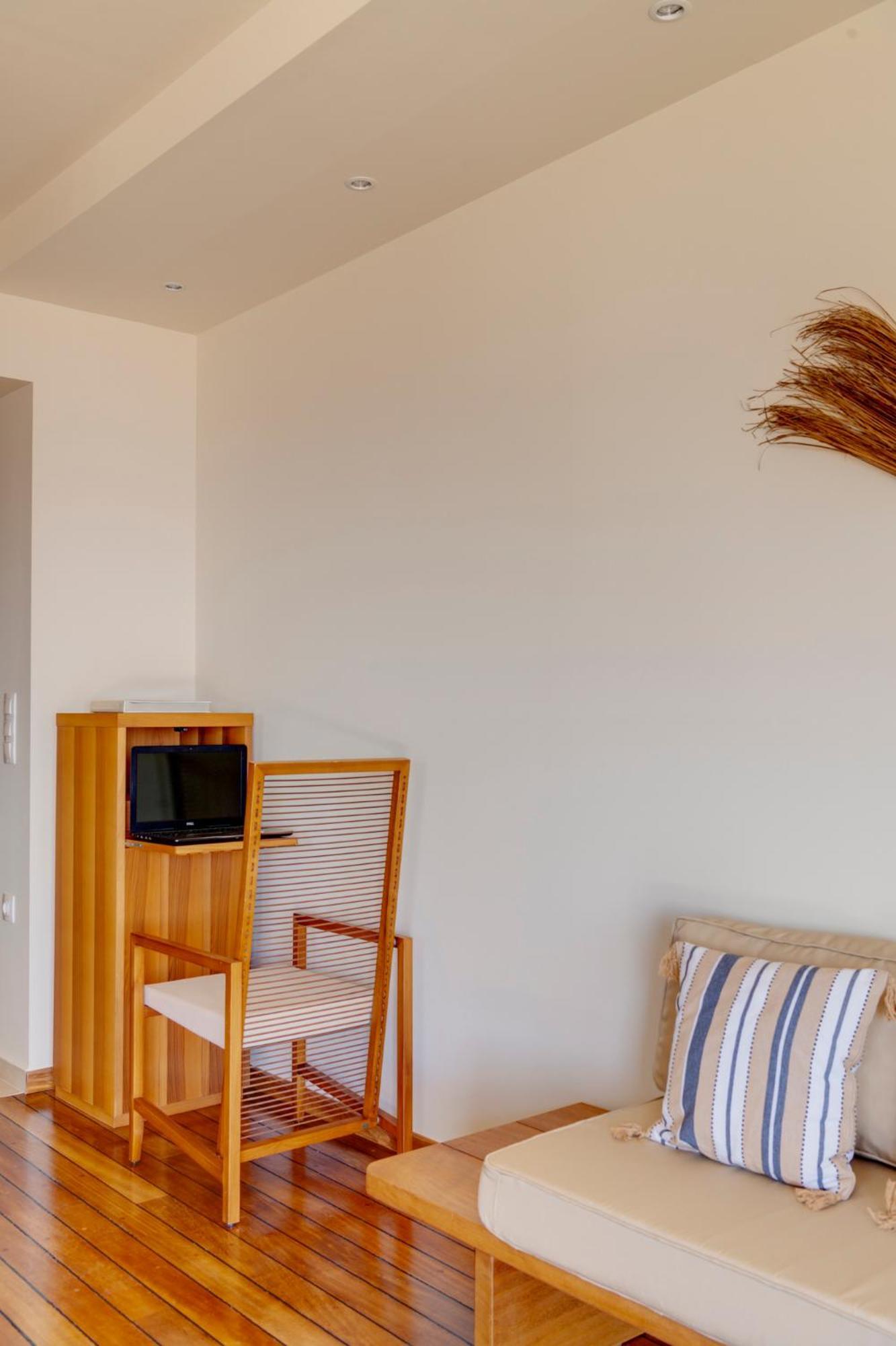 Lalari Beach Suites Vári Exteriér fotografie