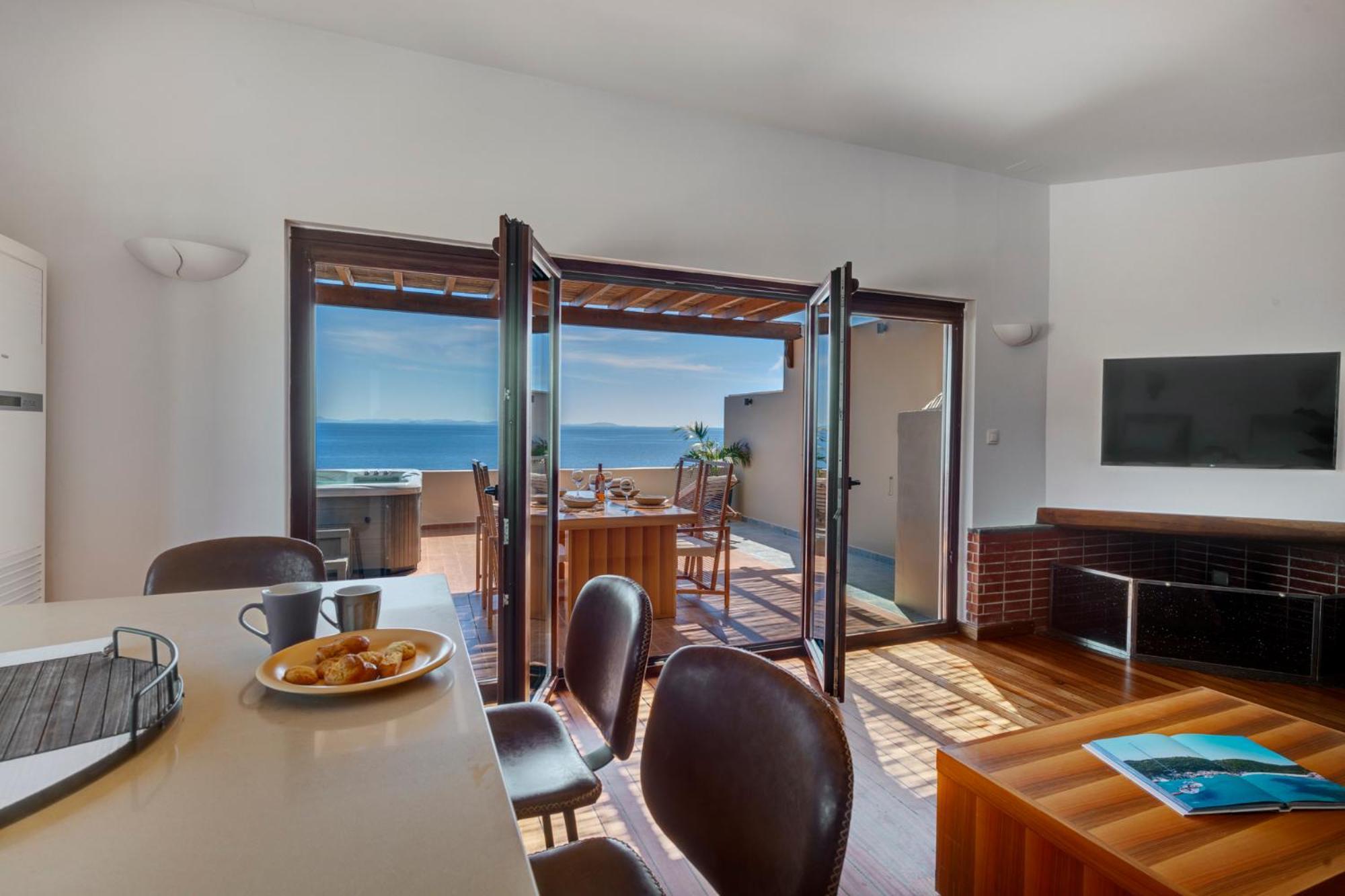 Lalari Beach Suites Vári Exteriér fotografie