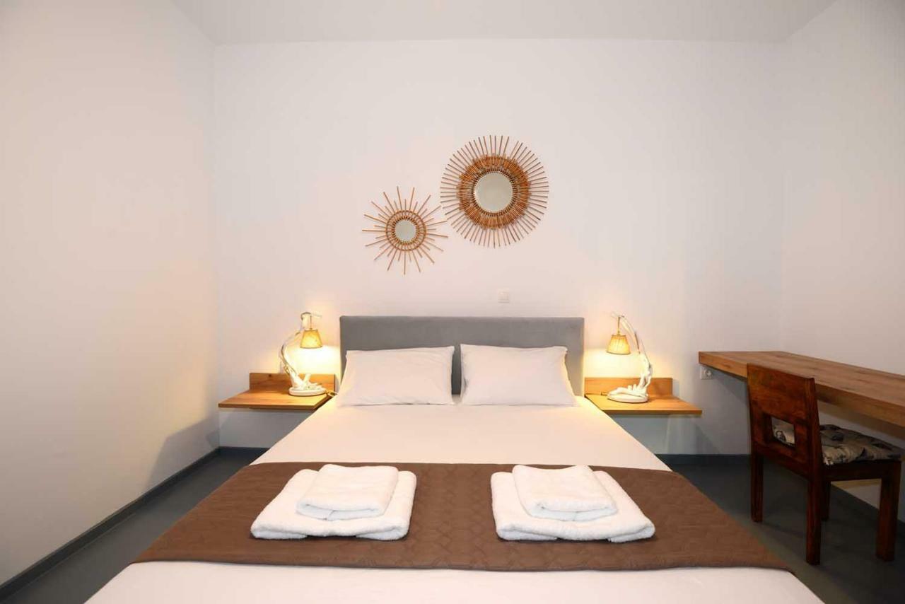 Lalari Beach Suites Vári Exteriér fotografie