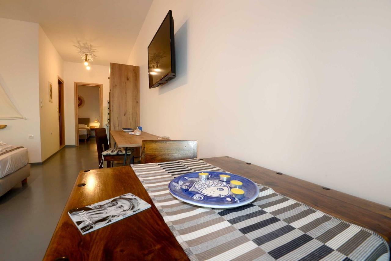 Lalari Beach Suites Vári Exteriér fotografie