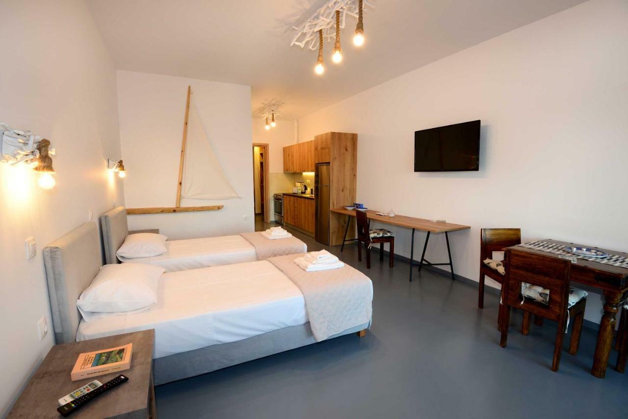 Lalari Beach Suites Vári Exteriér fotografie