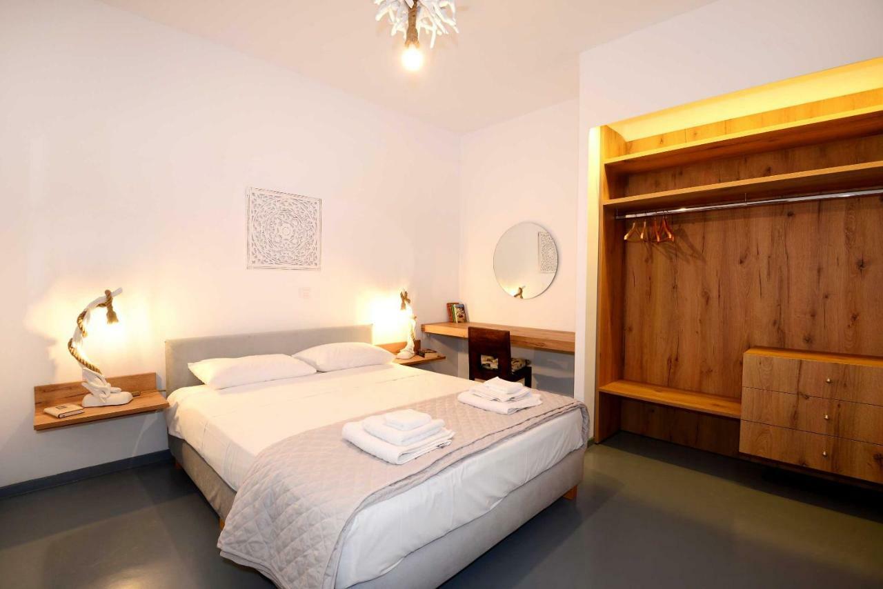 Lalari Beach Suites Vári Exteriér fotografie